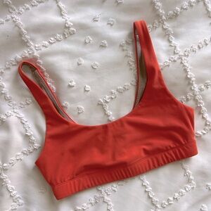 Vuori Daily Bra Grapefruit Small